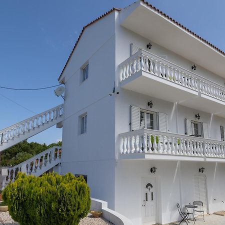 White House Studios & Apartments Argostolion Exterior foto